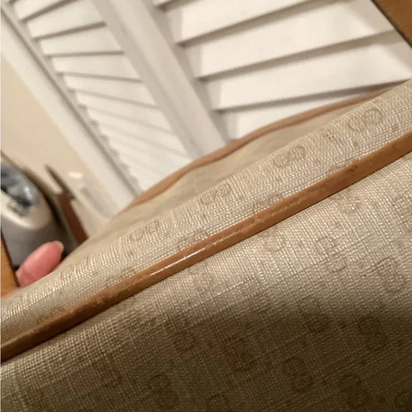 Gucci Tan and Brown Leather Crossbody Bag Vintage 80s OFFERS - Picture 9 of 16